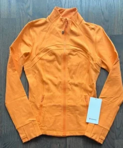 lululemon athletica clothing​