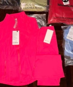 athletic clothing brands like lululemon