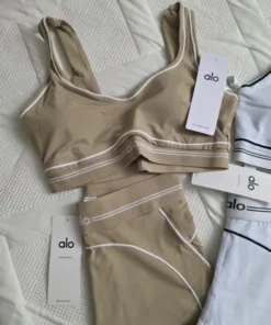 alo athletic clothes​